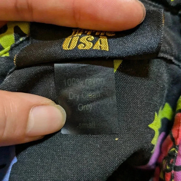 Nooworks Black Blouse Joyce Shirt Thorny Rose Top Short Sleeve Button Up Small - Picture 8 of 8